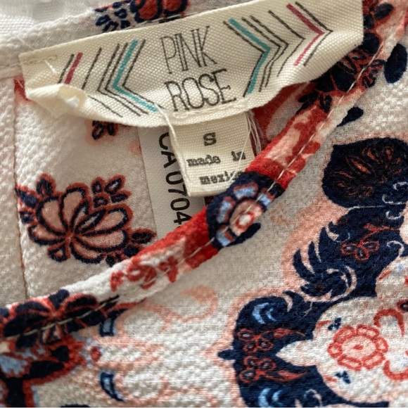 Pink Rose Printed Top - Size Small - Picture 3 of 3